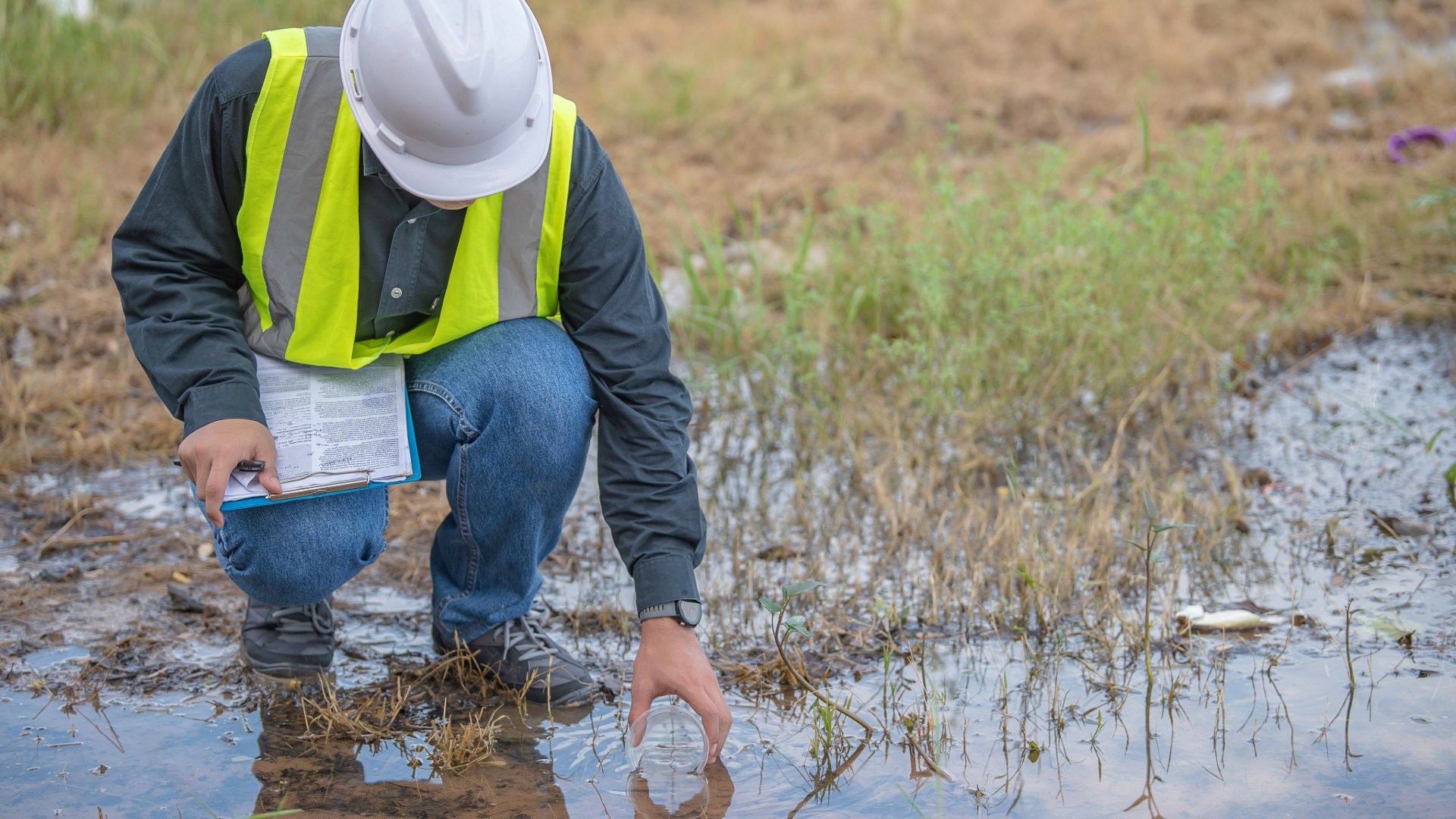 Water Contamination Survival Planning for Seniors: Safe Drinking Water During Emergencies
